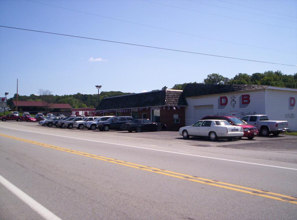 Pictures for D & B Auto Sales in Somerset, PA 15501 Used Car Dealers